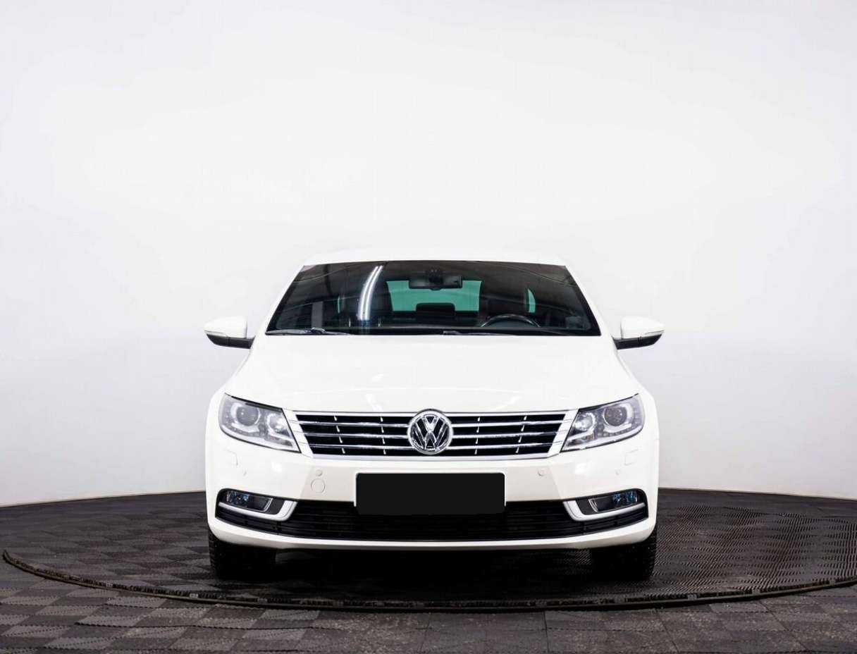 Volkswagen Passat CC 2014 года с пробегом. Фото: #1