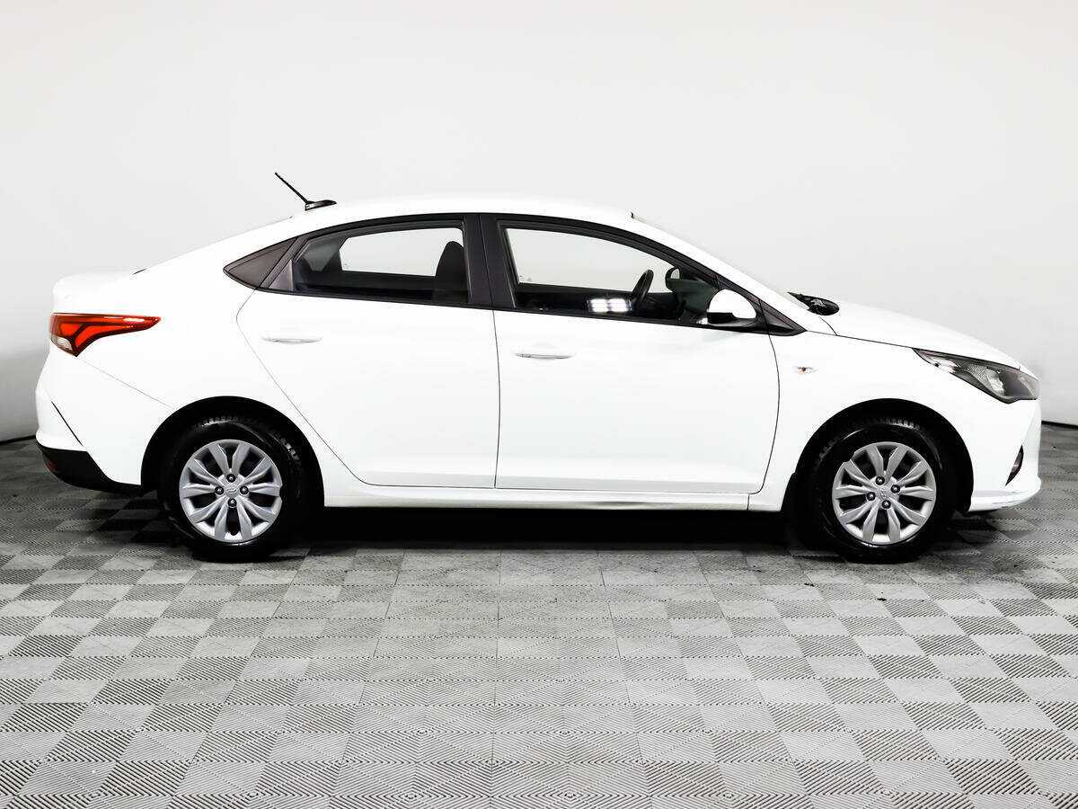 Hyundai Solaris 2020 года с пробегом. Фото: #3