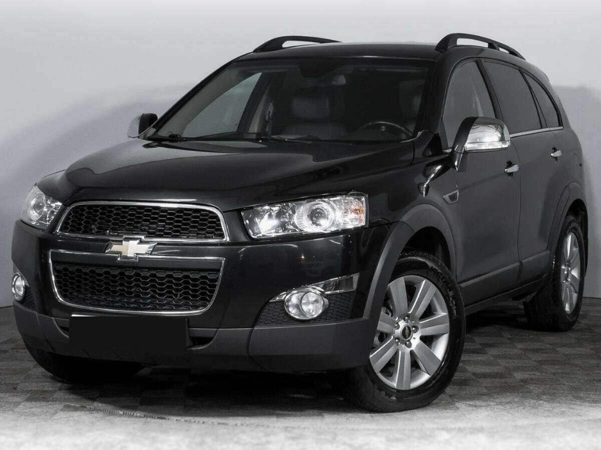Chevrolet Captiva 2013 года с пробегом. Посмотреть фото