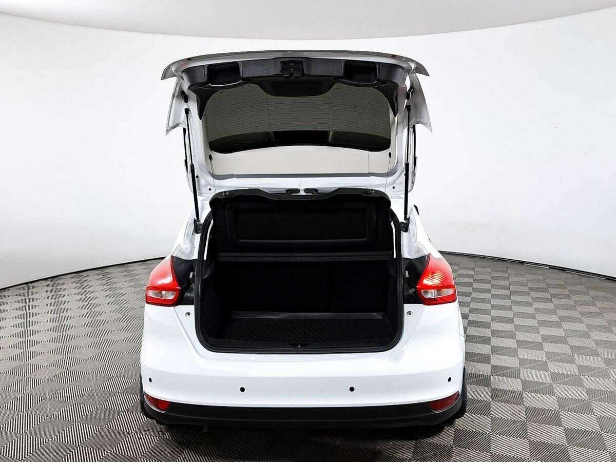 Ford Focus 2018 года с пробегом. Фото: #9