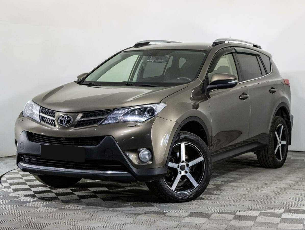 Toyota RAV4 2014 года с пробегом. Посмотреть фото