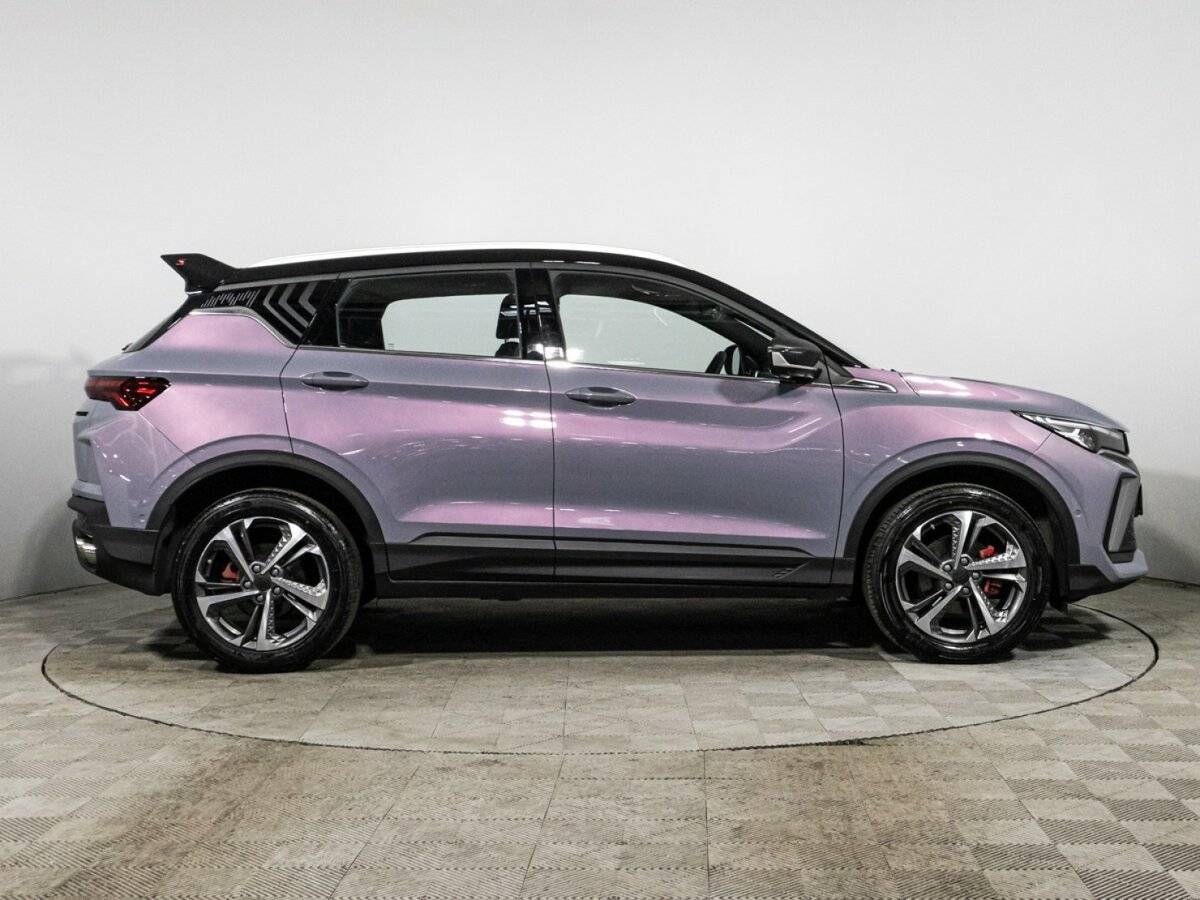 Geely Coolray 2023 года с пробегом. Фото: #3