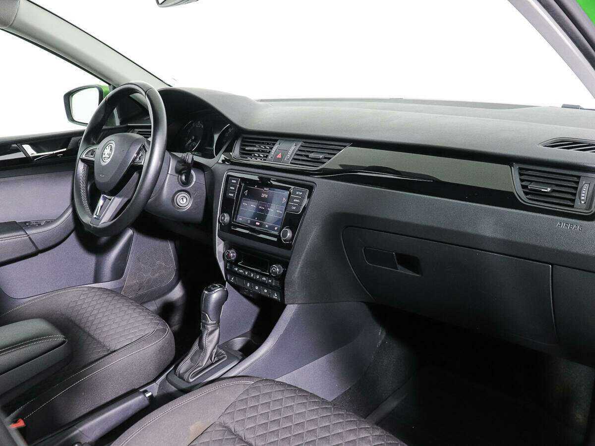 Skoda Rapid 2017 года с пробегом. Фото: #7