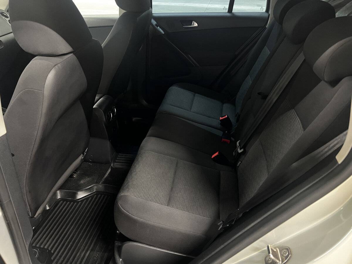 Volkswagen Tiguan 2012 года с пробегом. Фото: #11