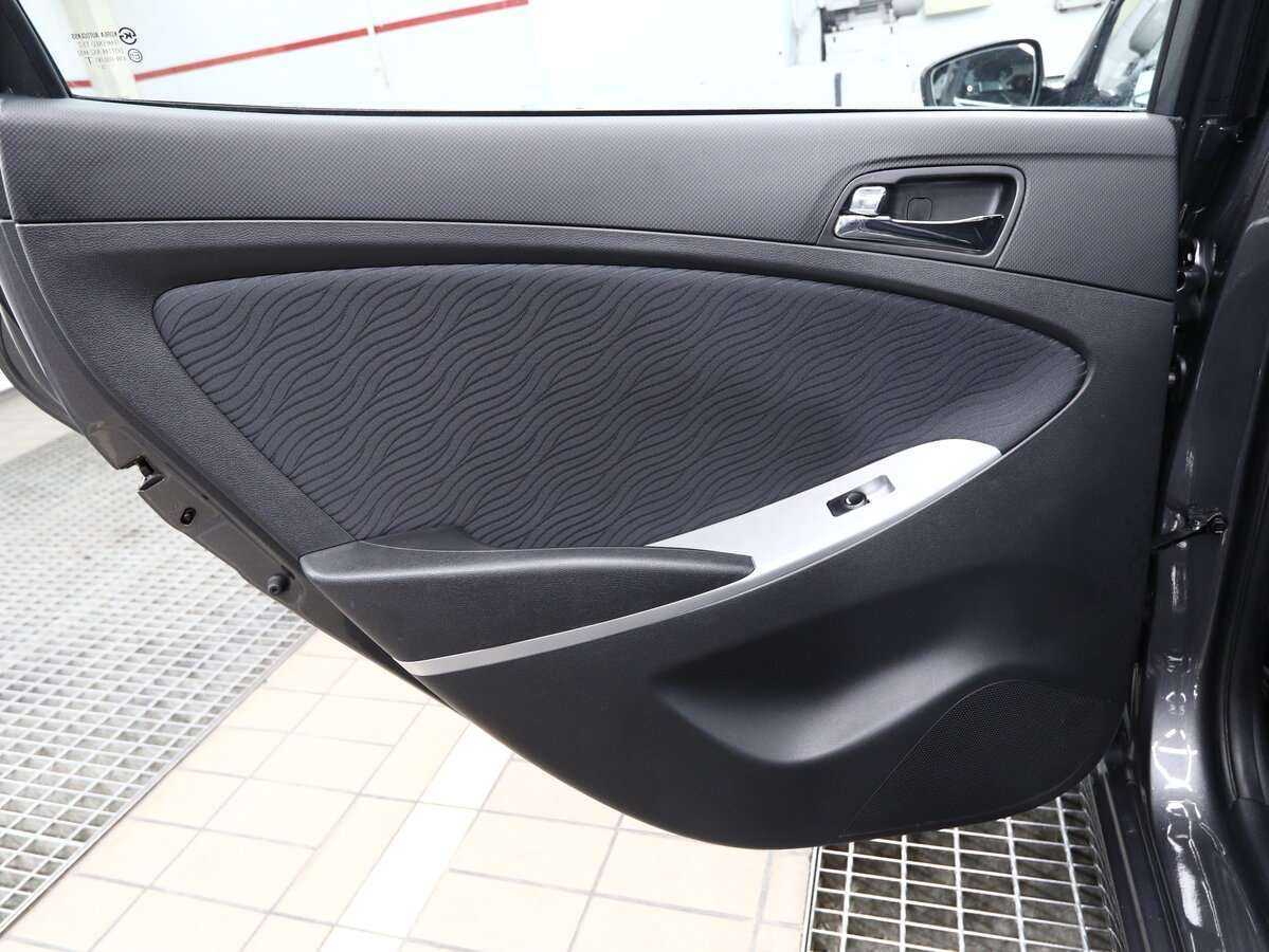 Hyundai Solaris 2014 года с пробегом. Фото: #8