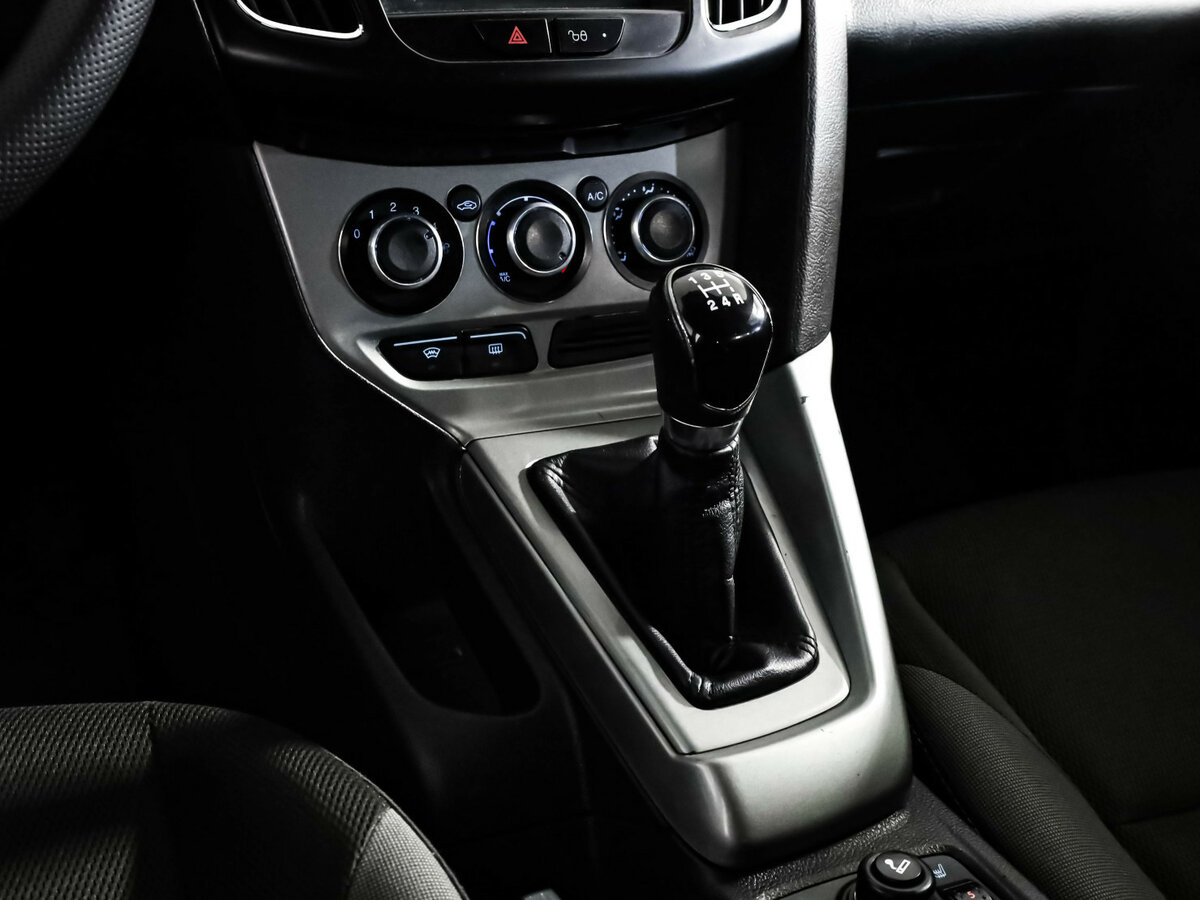 Ford Focus 2012 года с пробегом. Фото: #9