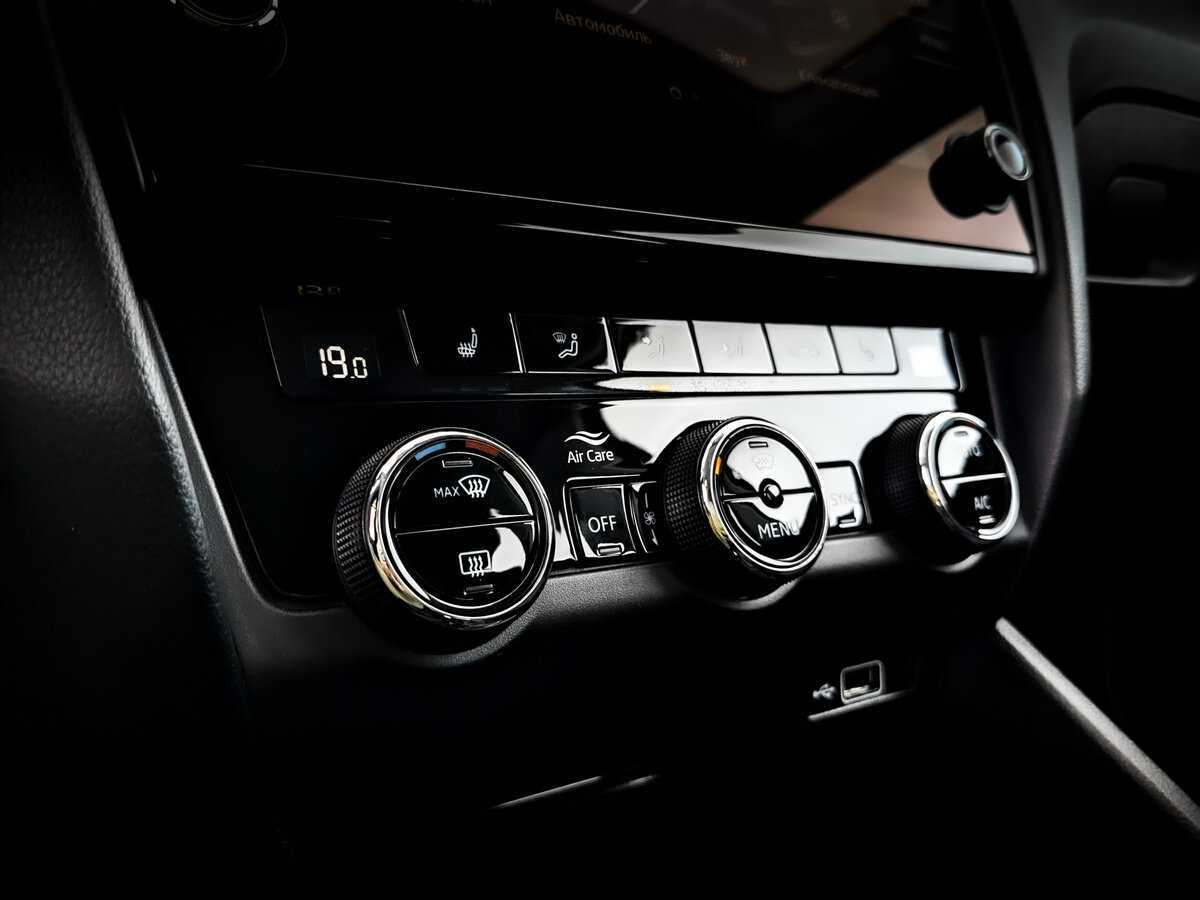 Skoda Octavia 2019 года с пробегом. Фото: #25