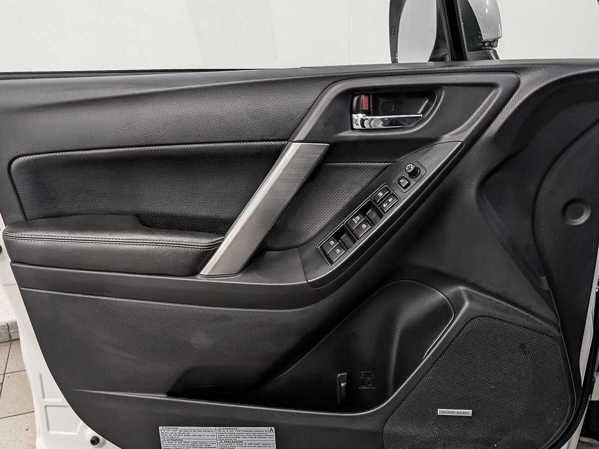 Subaru Forester 2013 года с пробегом. Фото: #18