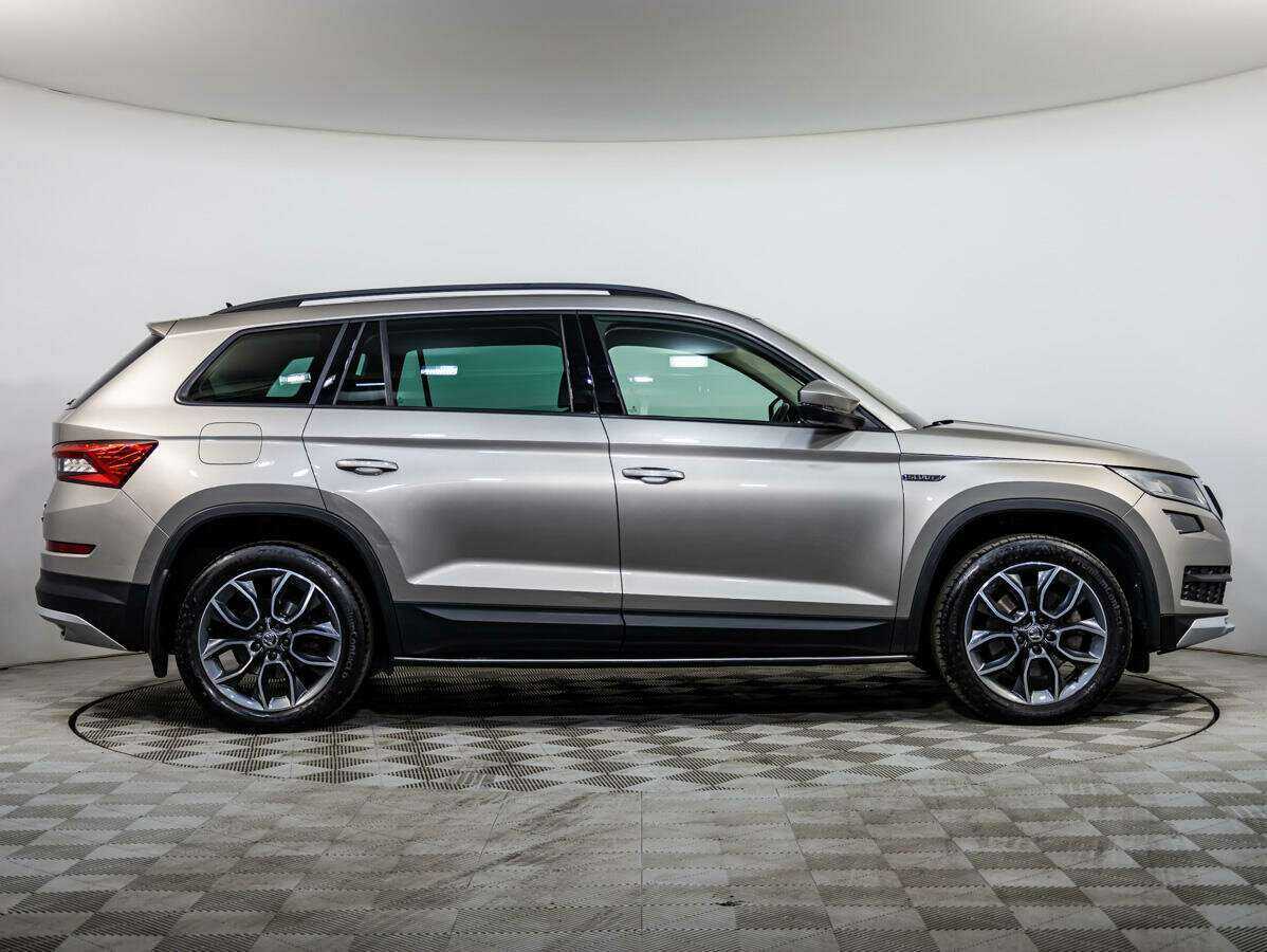 Skoda Kodiaq 2018 года с пробегом. Фото: #2