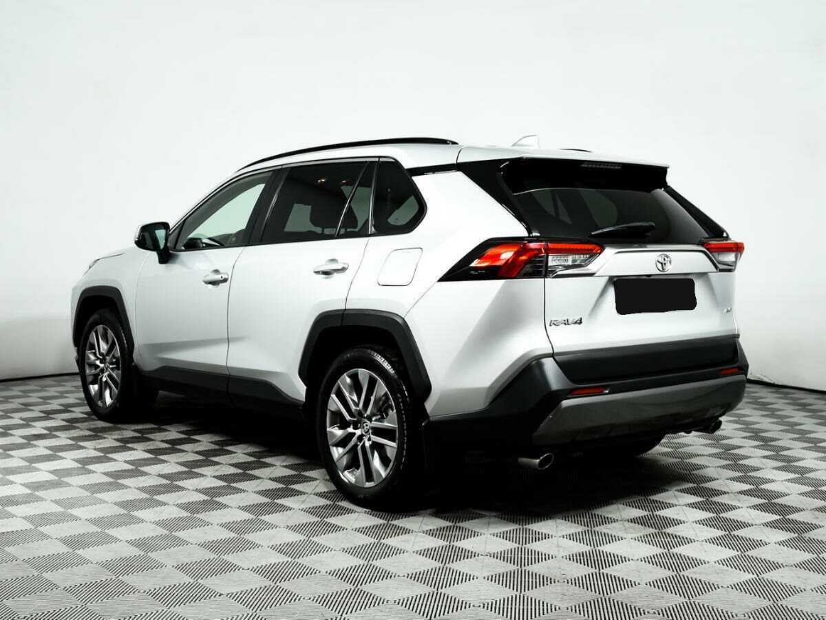 Toyota RAV4 2020 года с пробегом. Фото: #6