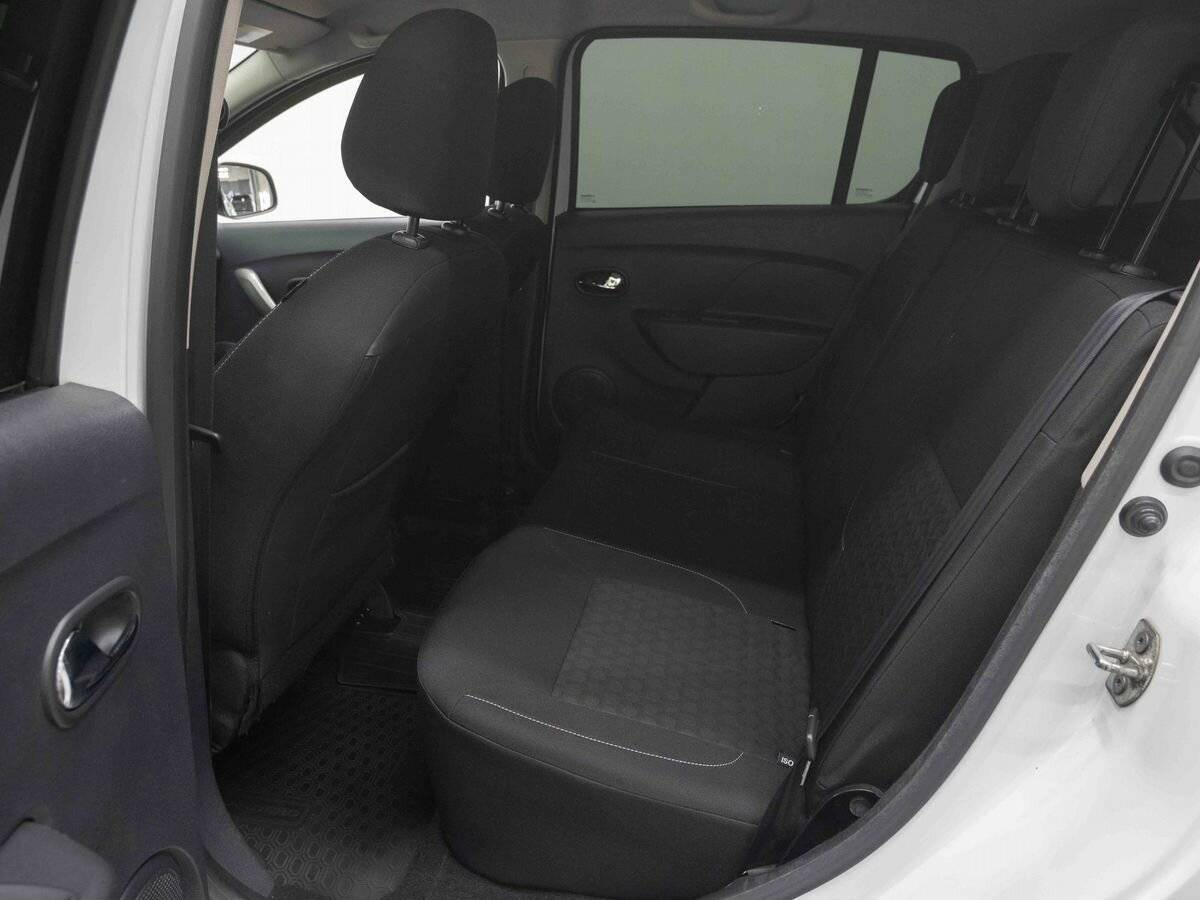 Renault Sandero 2016 года с пробегом. Фото: #8