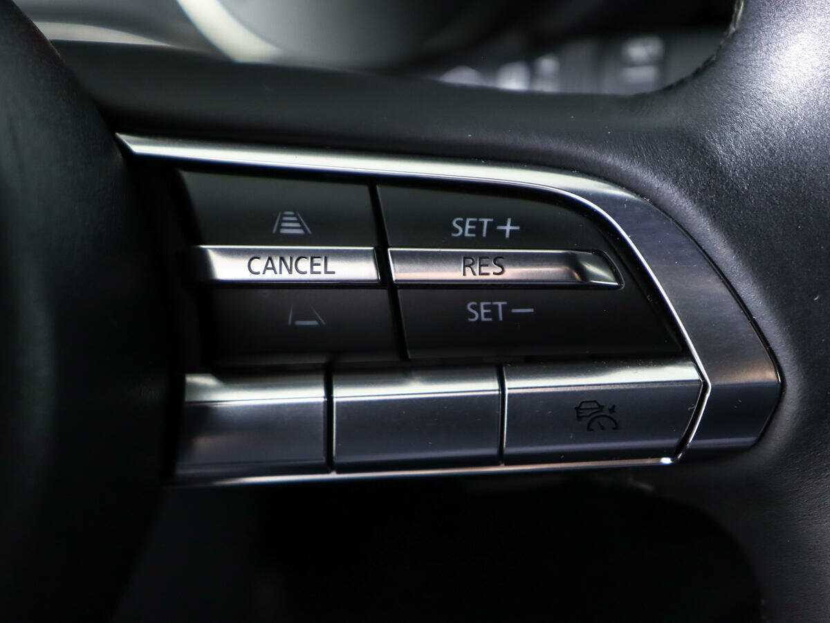 Mazda 3 2019 года с пробегом. Фото: #19