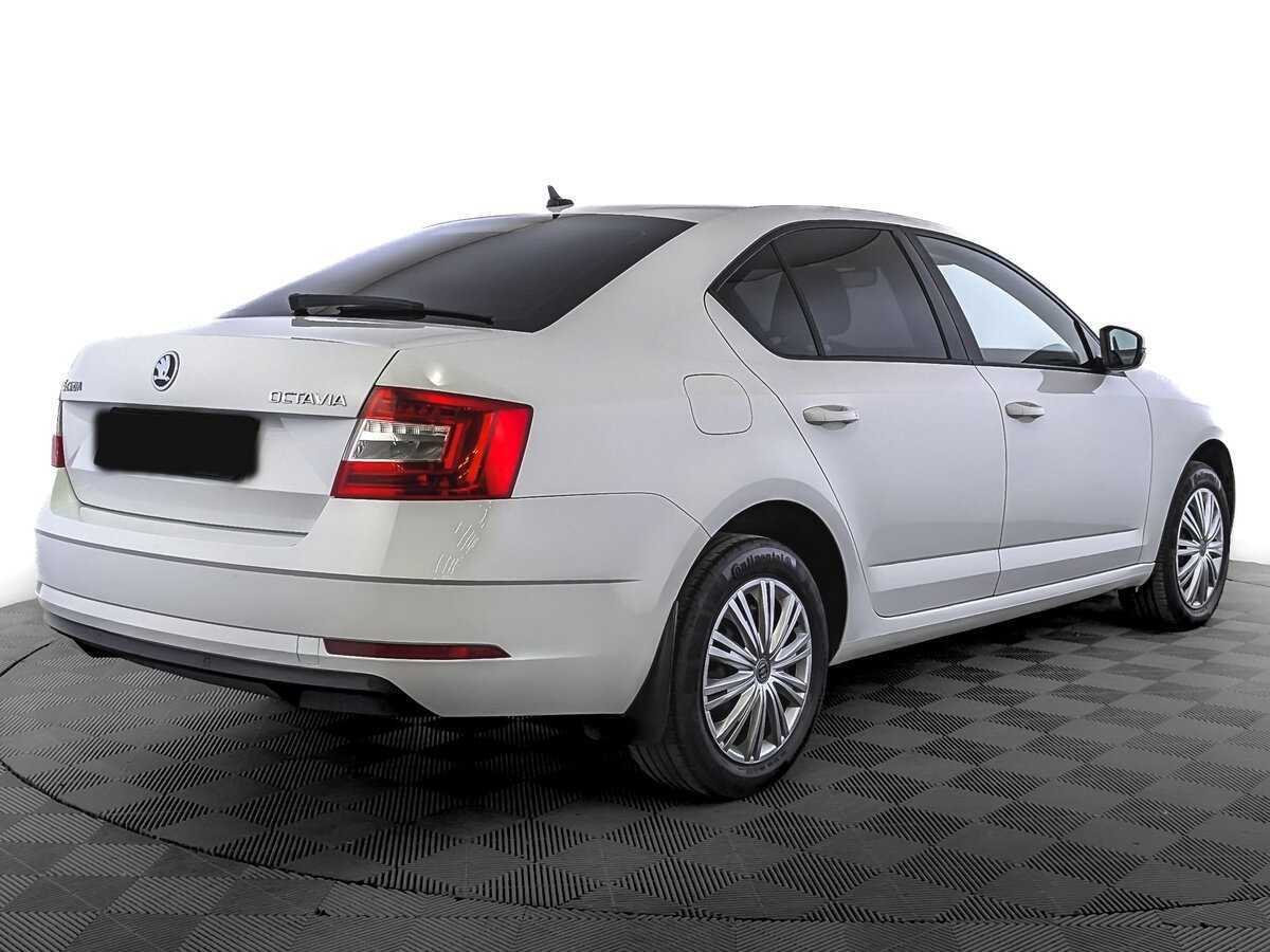 Skoda Octavia 2020 года с пробегом. Фото: #4