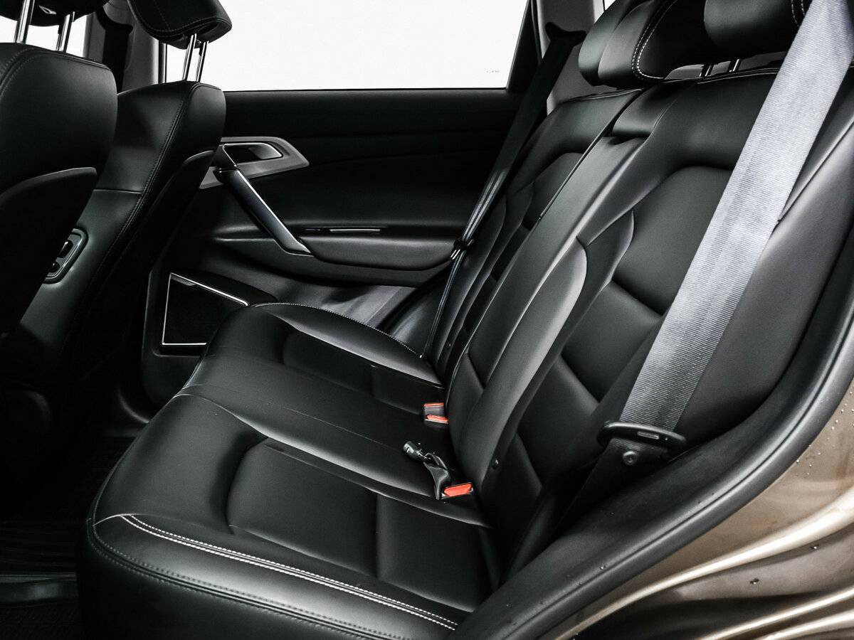 Geely Atlas 2019 года с пробегом. Фото: #12