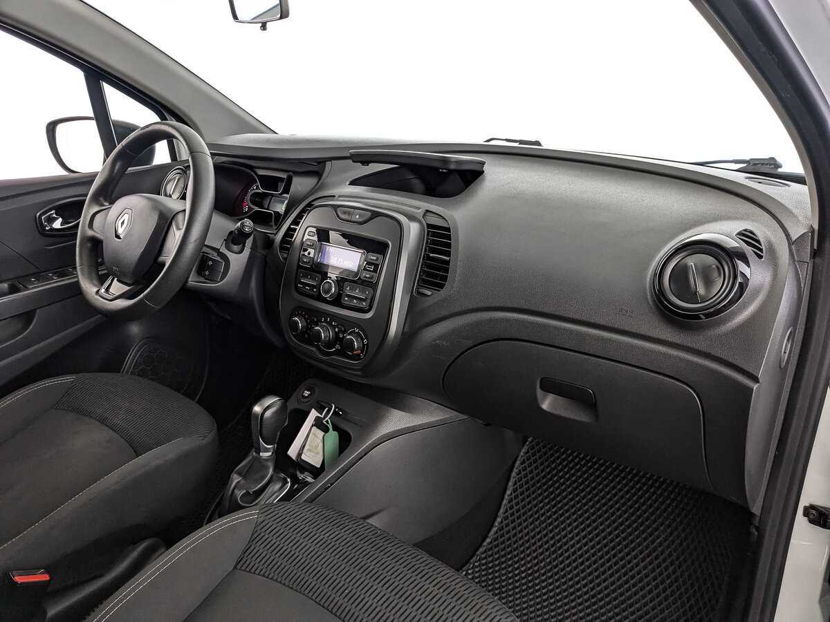 Renault Kaptur 2018 года с пробегом. Фото: #8
