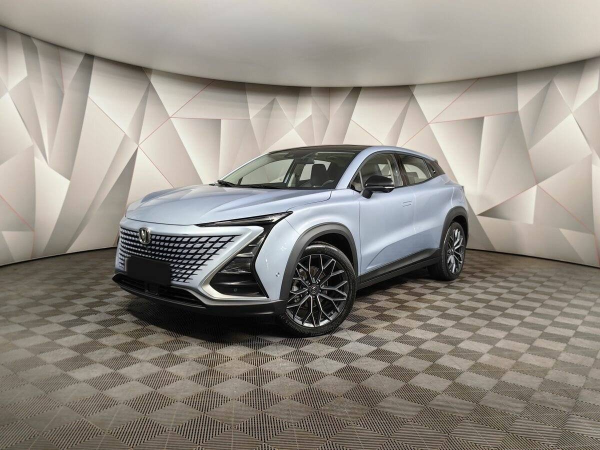 Changan UNI-T 2023 года с пробегом. Посмотреть фото