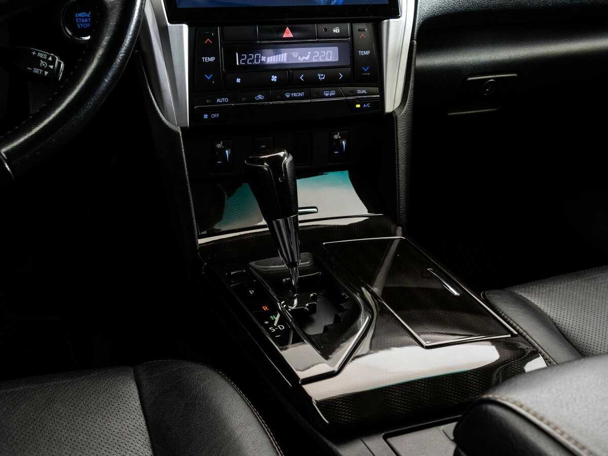 Toyota Camry 2015 года с пробегом. Фото: #11