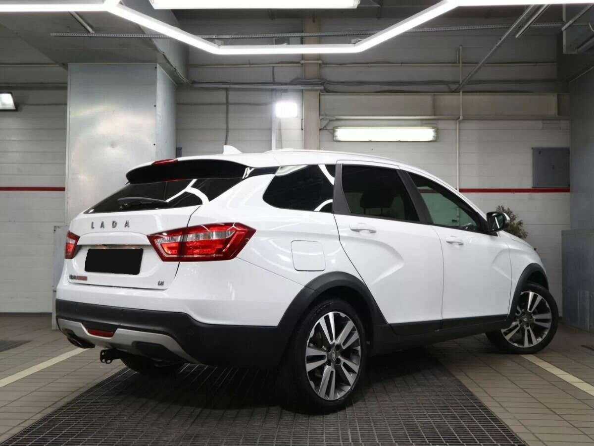 Lada (ВАЗ) Vesta 2018 года с пробегом. Фото: #2