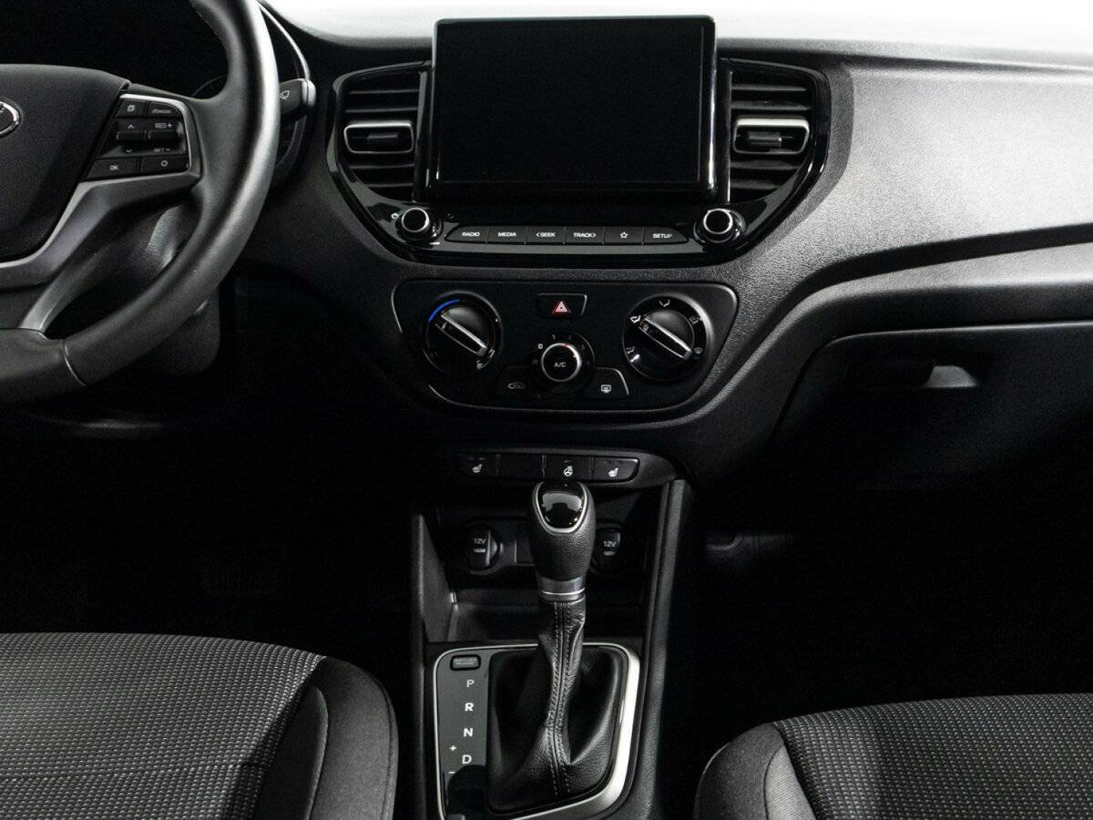 Hyundai Solaris 2021 года с пробегом. Фото: #13