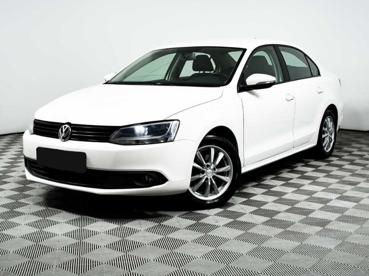 Volkswagen Jetta 2012 года с пробегом. Посмотреть фото