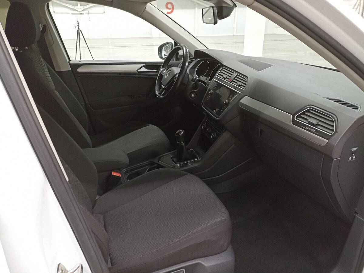 Volkswagen Tiguan 2019 года с пробегом. Фото: #10