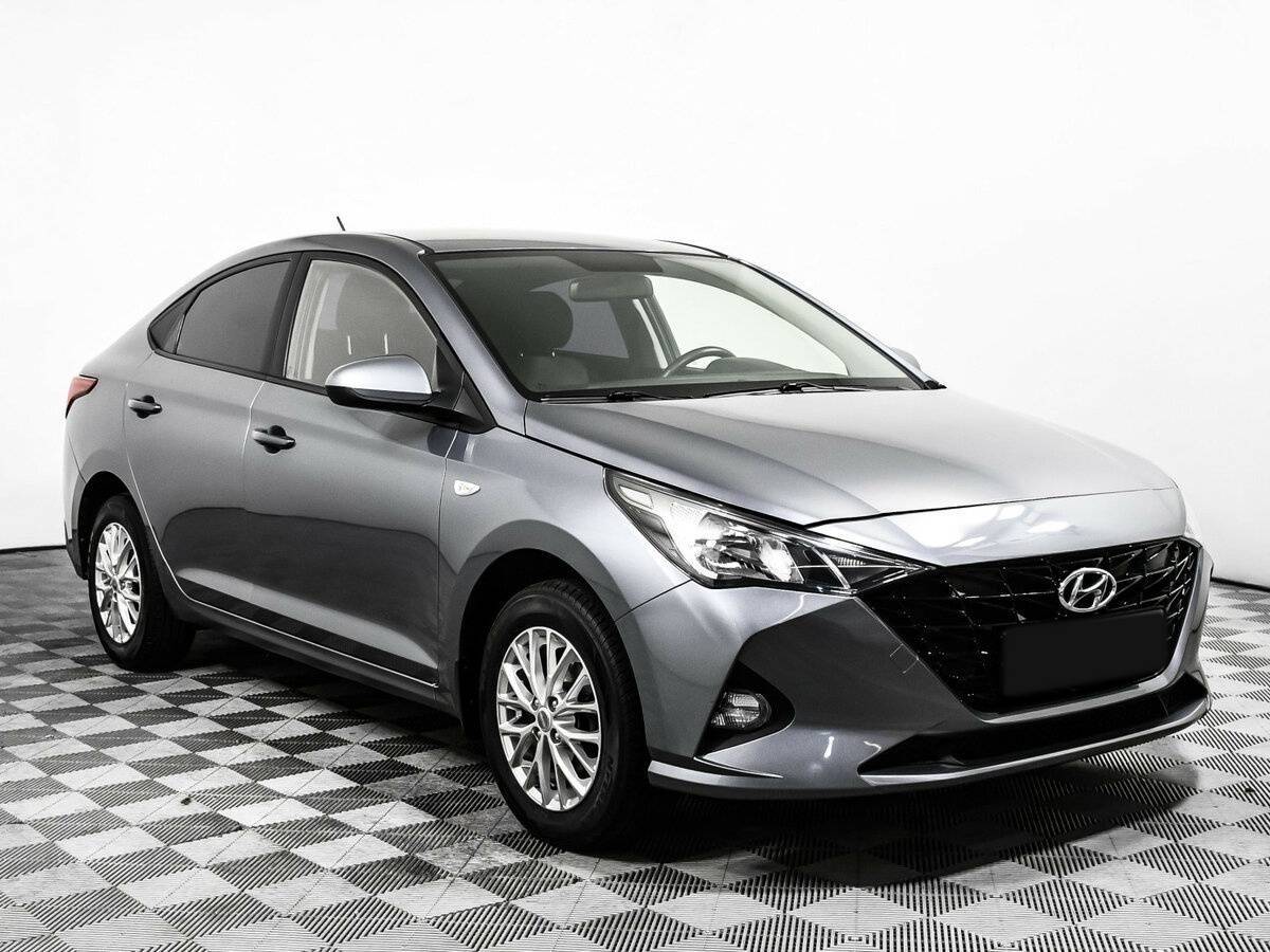 Hyundai Solaris 2021 года с пробегом. Фото: #2