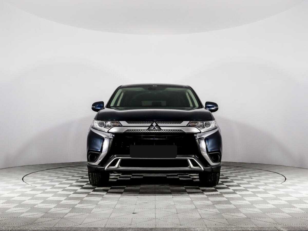 Mitsubishi Outlander 2018 года с пробегом. Фото: #1
