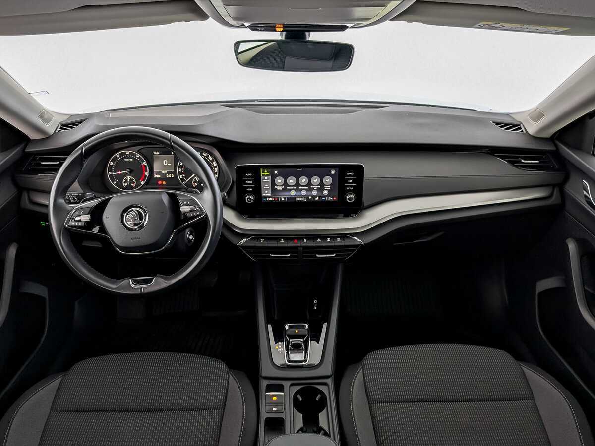Skoda Octavia 2021 года с пробегом. Фото: #13