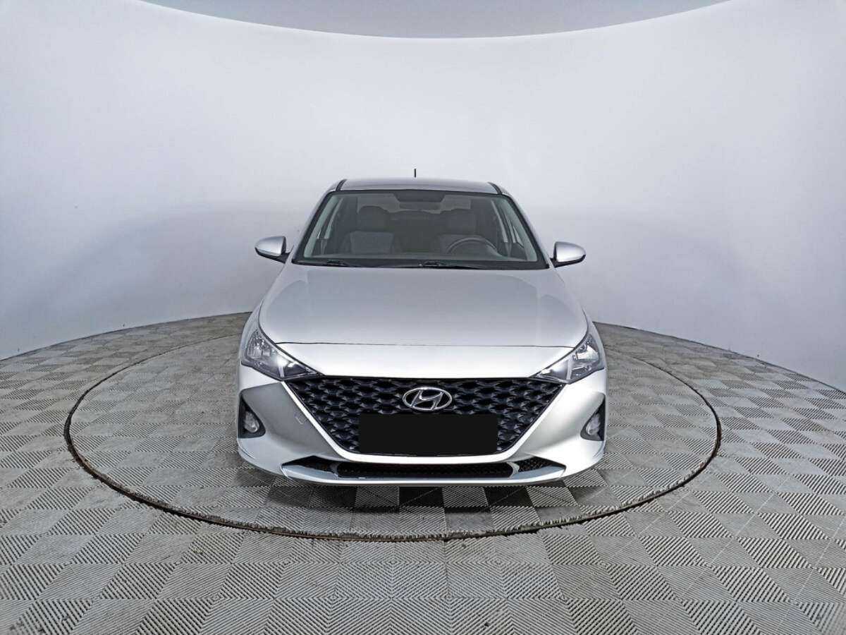 Hyundai Solaris 2020 года с пробегом. Фото: #1