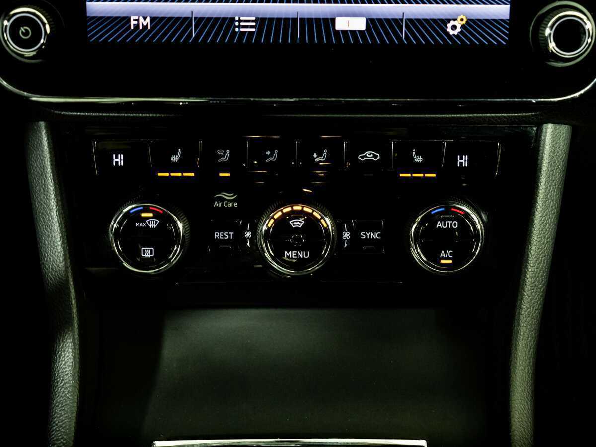 Skoda Superb 2018 года с пробегом. Фото: #14