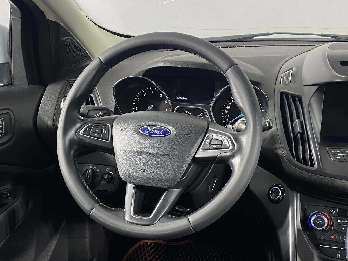 Ford Kuga 2017 года с пробегом. Фото: #9