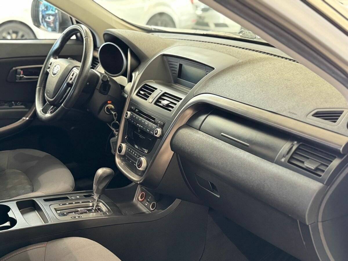 FAW Besturn X80 2017 года с пробегом. Фото: #24