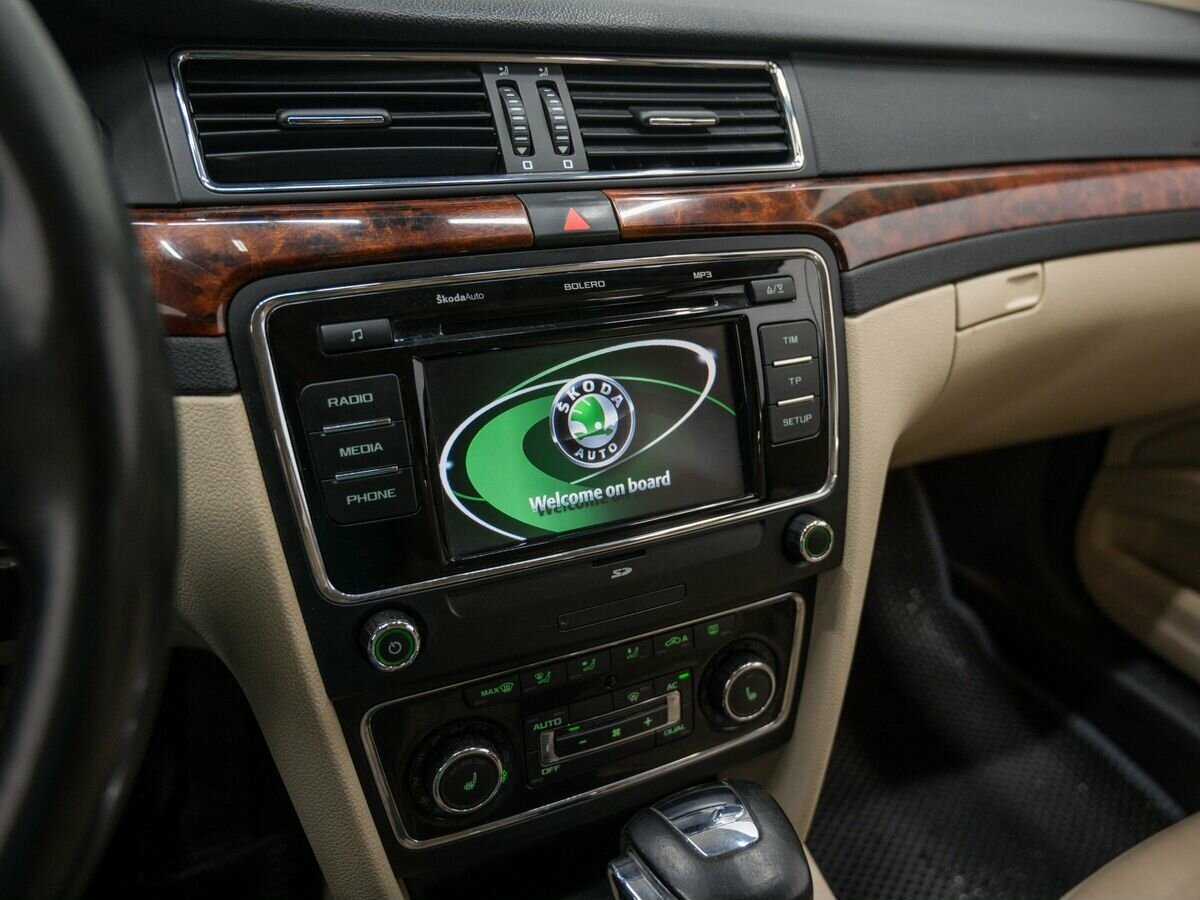Skoda Superb 2012 года с пробегом. Фото: #19