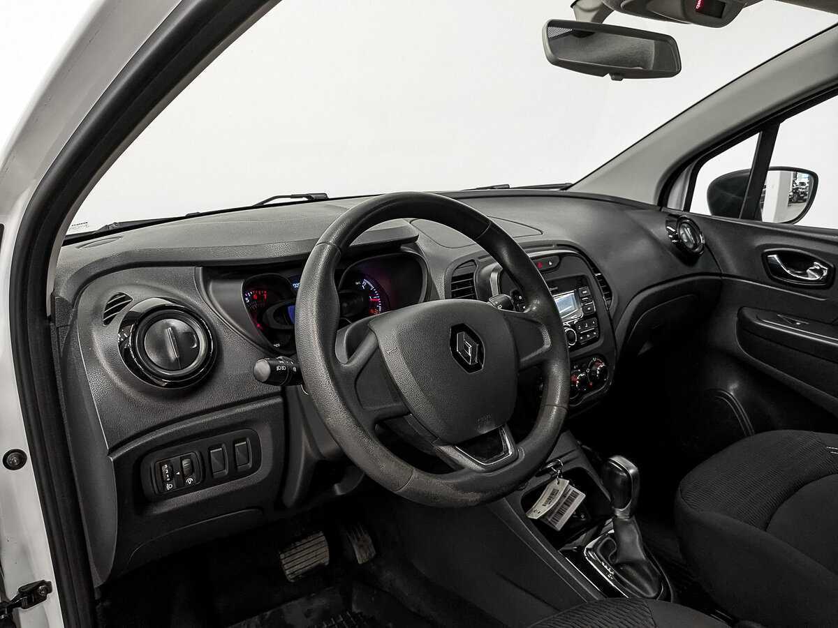 Renault Kaptur 2018 года с пробегом. Фото: #14