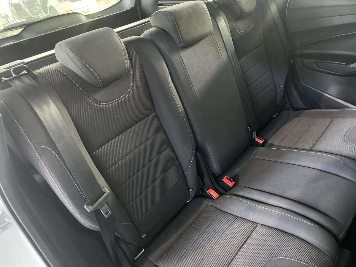 Ford Kuga 2015 года с пробегом. Фото: #18