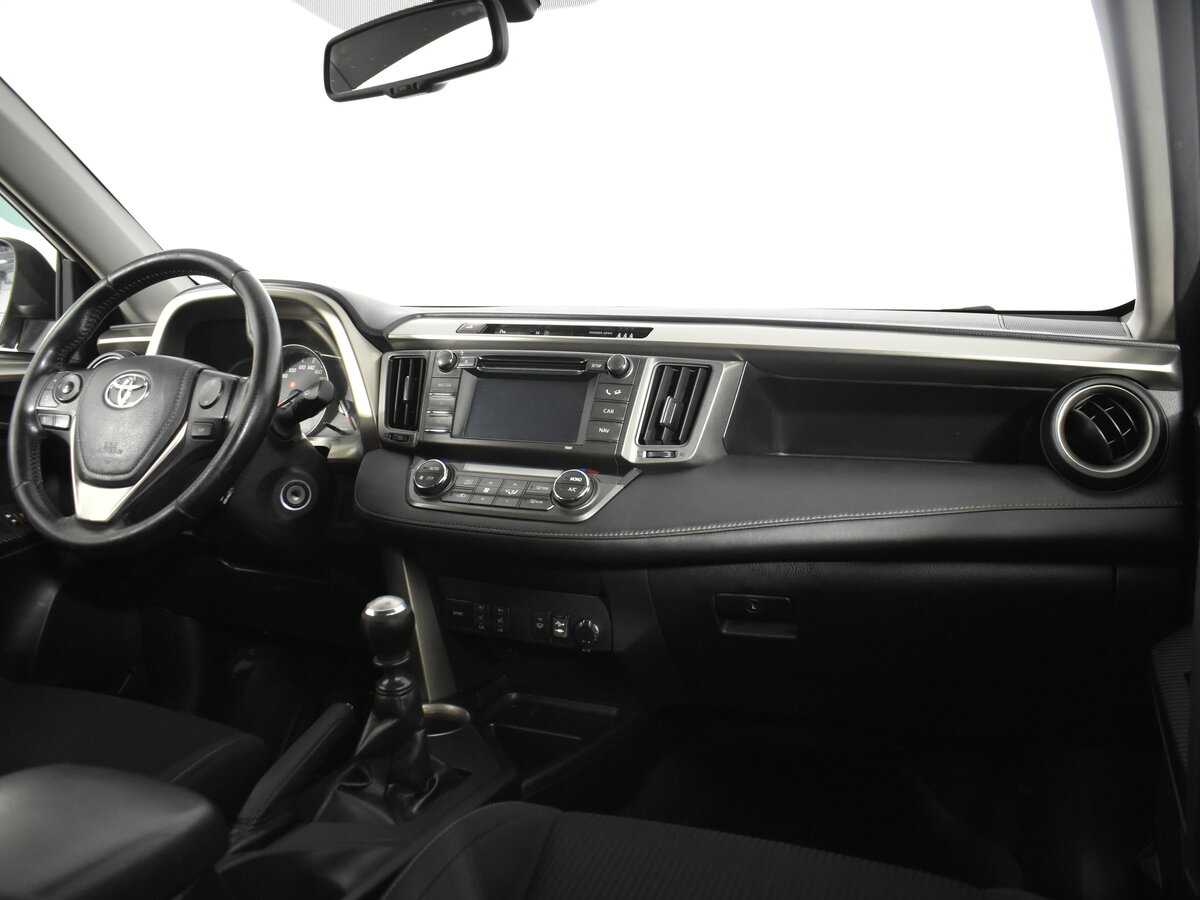 Toyota RAV4 2015 года с пробегом. Фото: #12