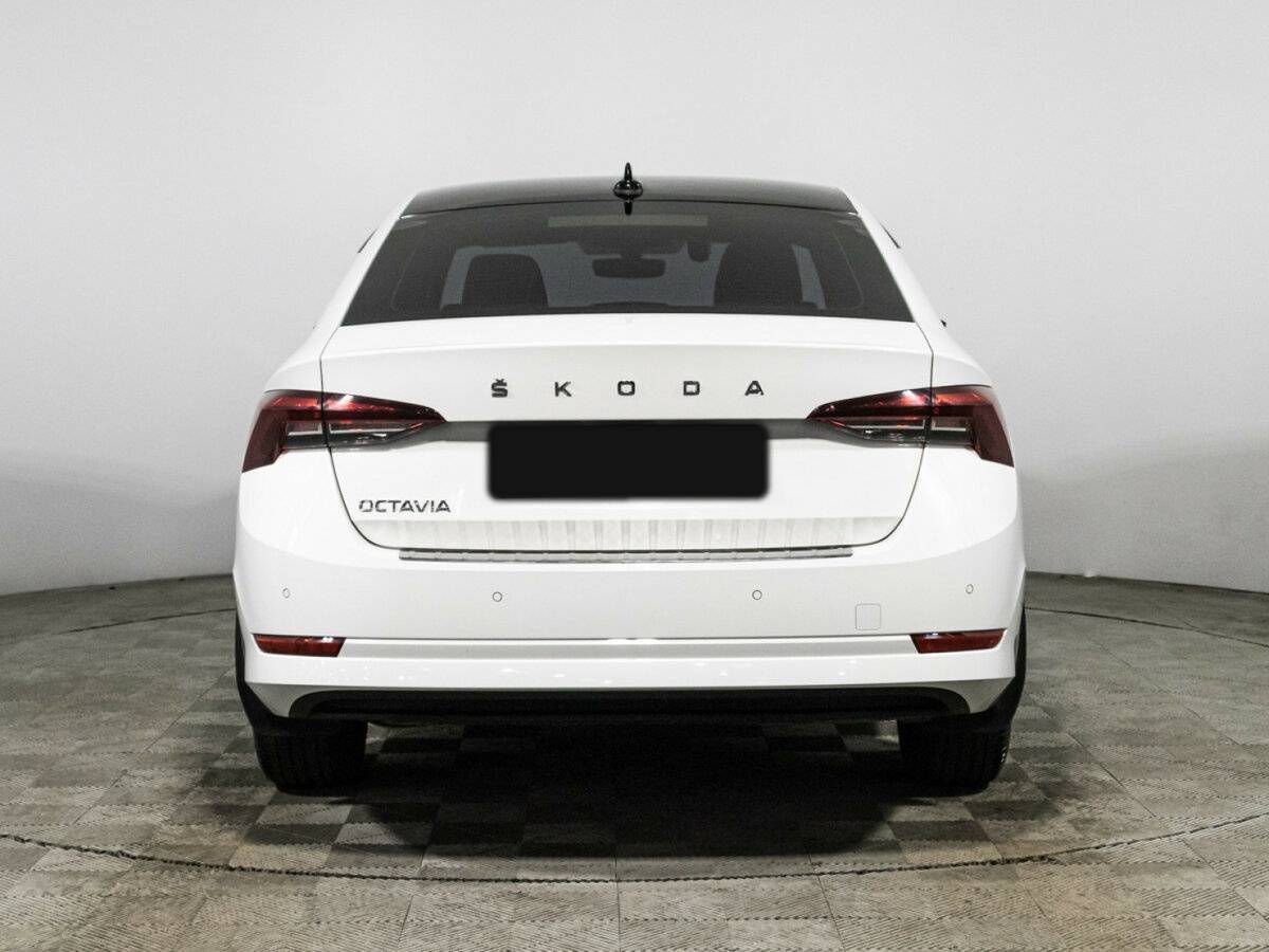 Skoda Octavia 2021 года с пробегом. Фото: #5