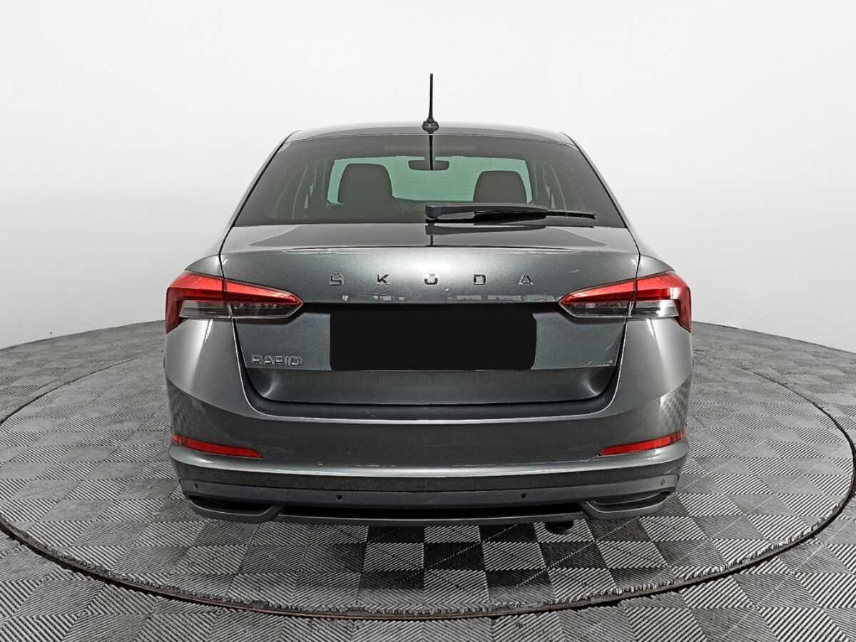 Skoda Rapid 2021 года с пробегом. Фото: #5