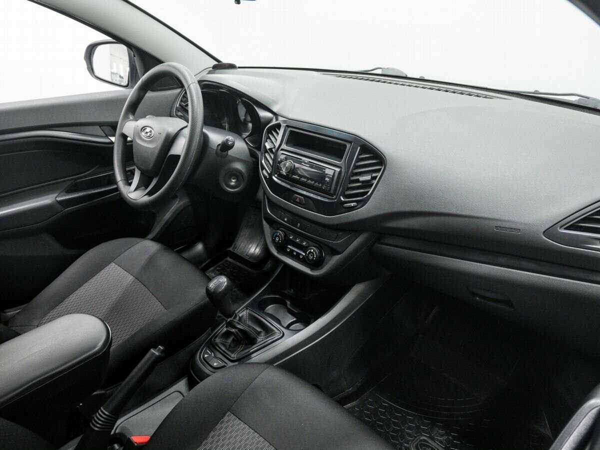 Lada (ВАЗ) Vesta 2019 года с пробегом. Фото: #7