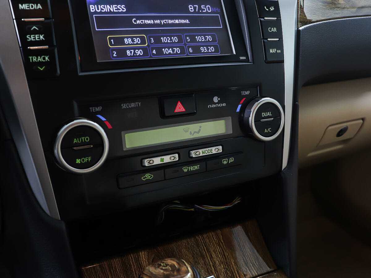 Toyota Camry 2014 года с пробегом. Фото: #20