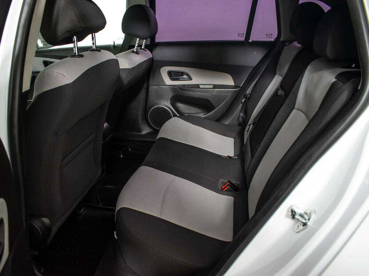 Chevrolet Cruze 2013 года с пробегом. Фото: #6