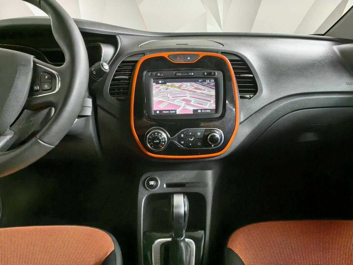 Renault Kaptur 2017 года с пробегом. Фото: #10