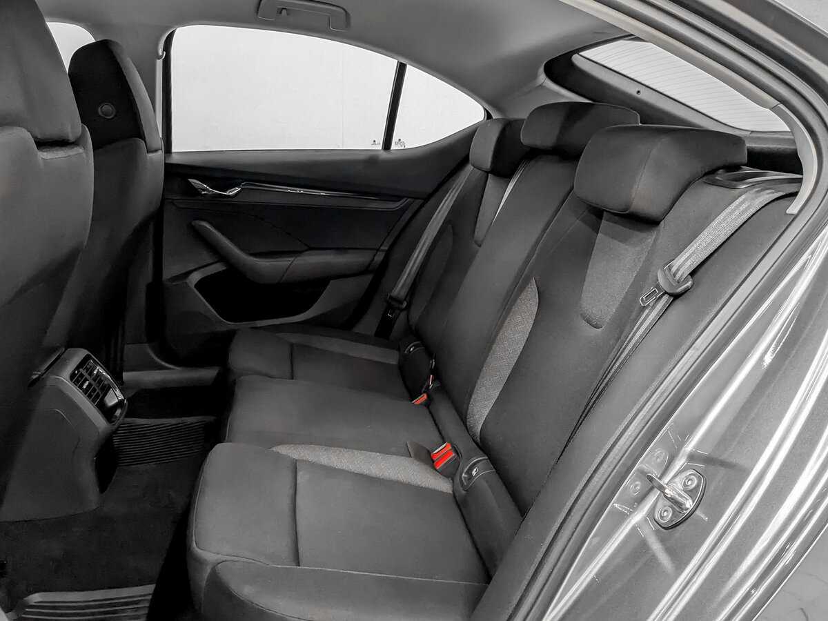 Skoda Octavia 2021 года с пробегом. Фото: #11