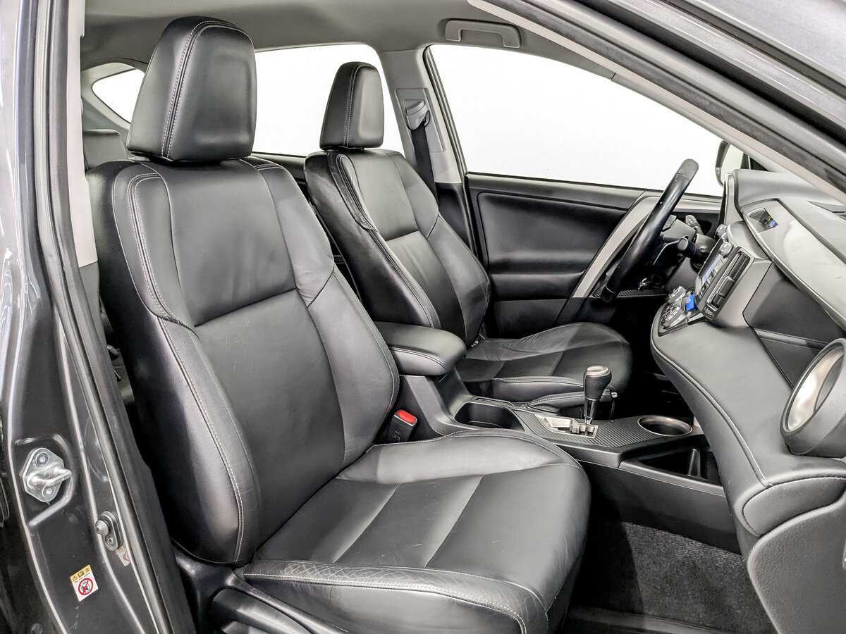 Toyota RAV4 2014 года с пробегом. Фото: #21