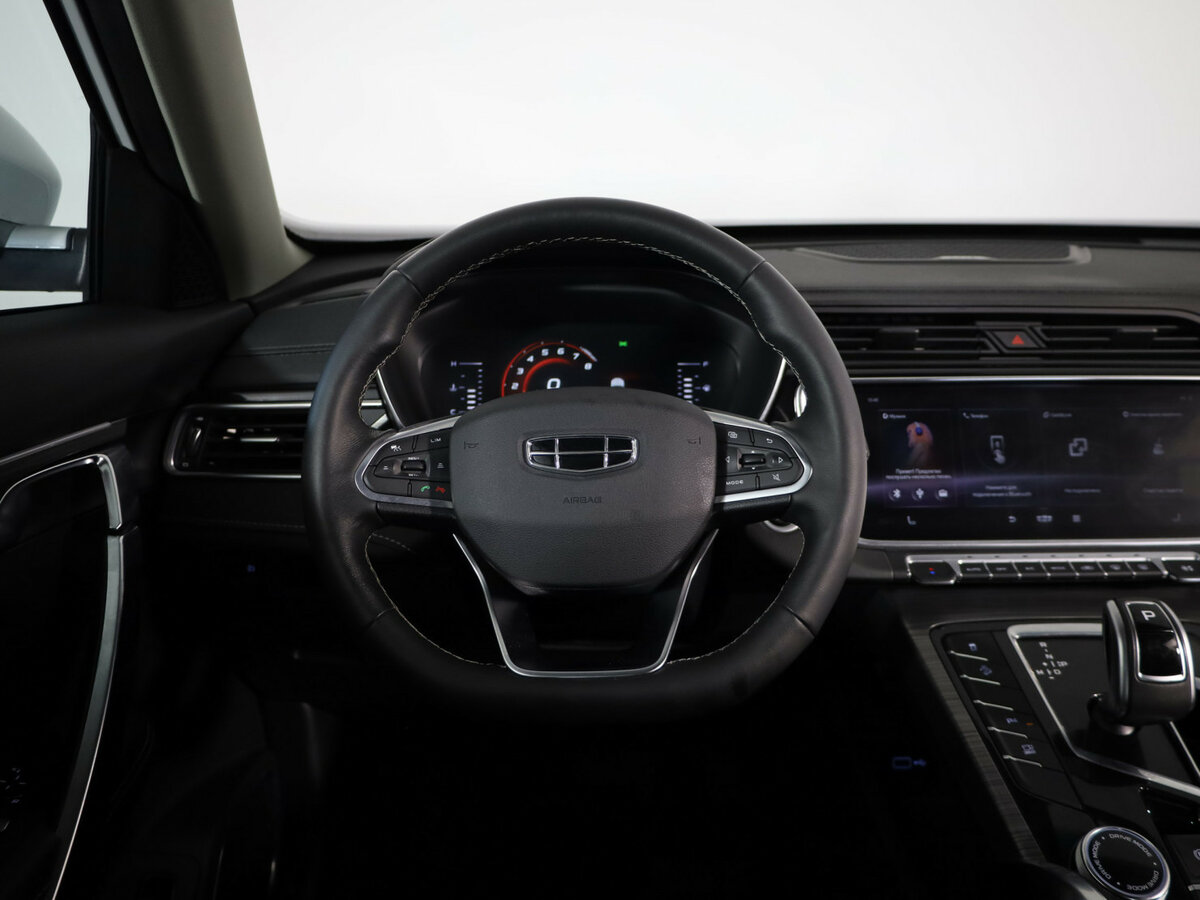 Geely Atlas Pro 2022 года с пробегом. Фото: #10