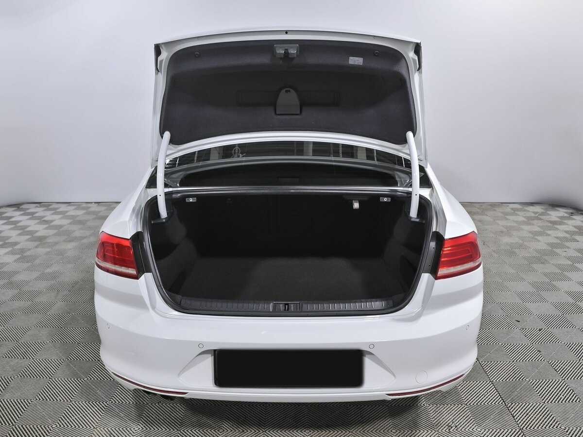 Volkswagen Passat 2015 года с пробегом. Фото: #17