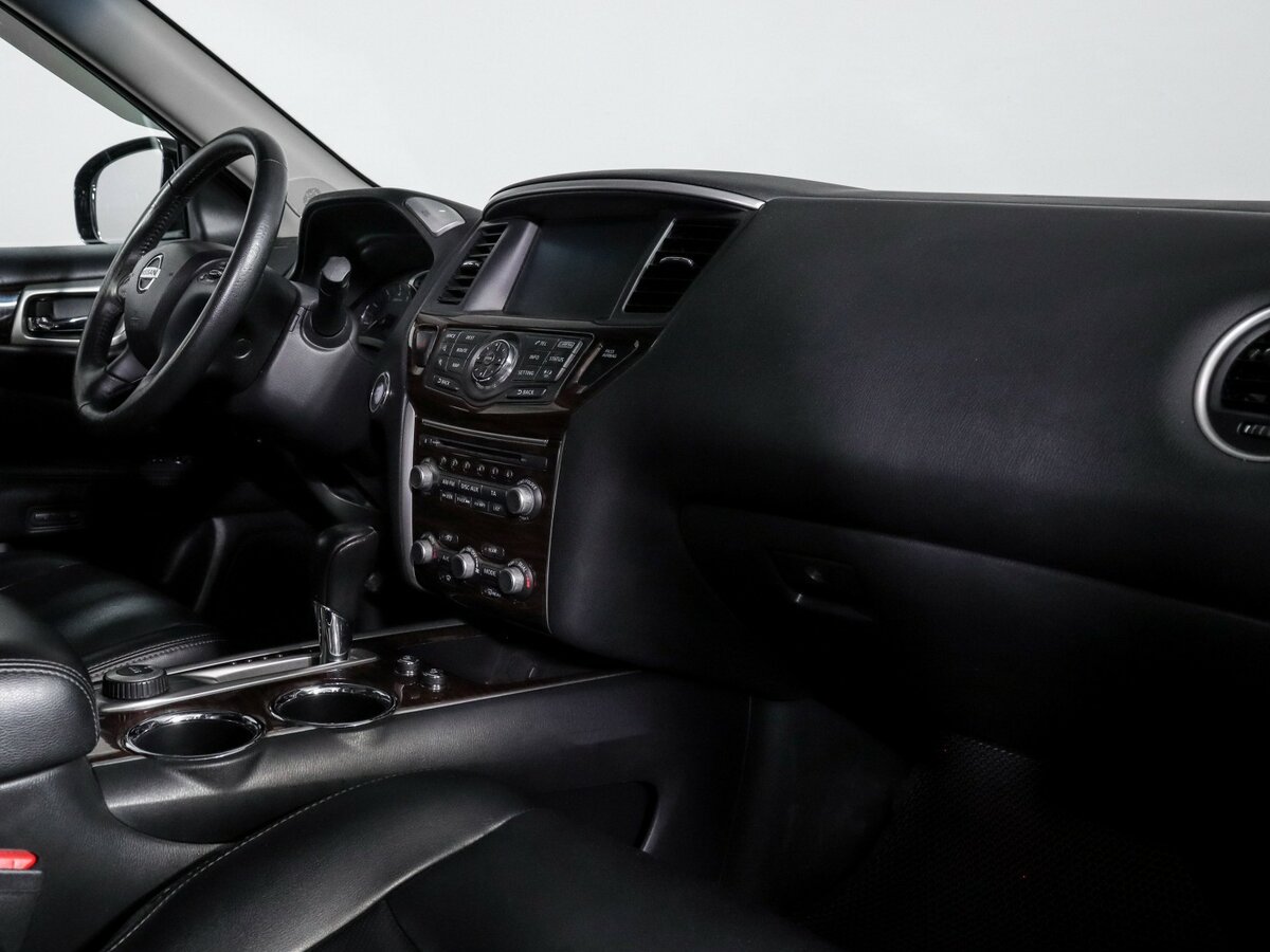 Nissan Pathfinder 2015 года с пробегом. Фото: #6