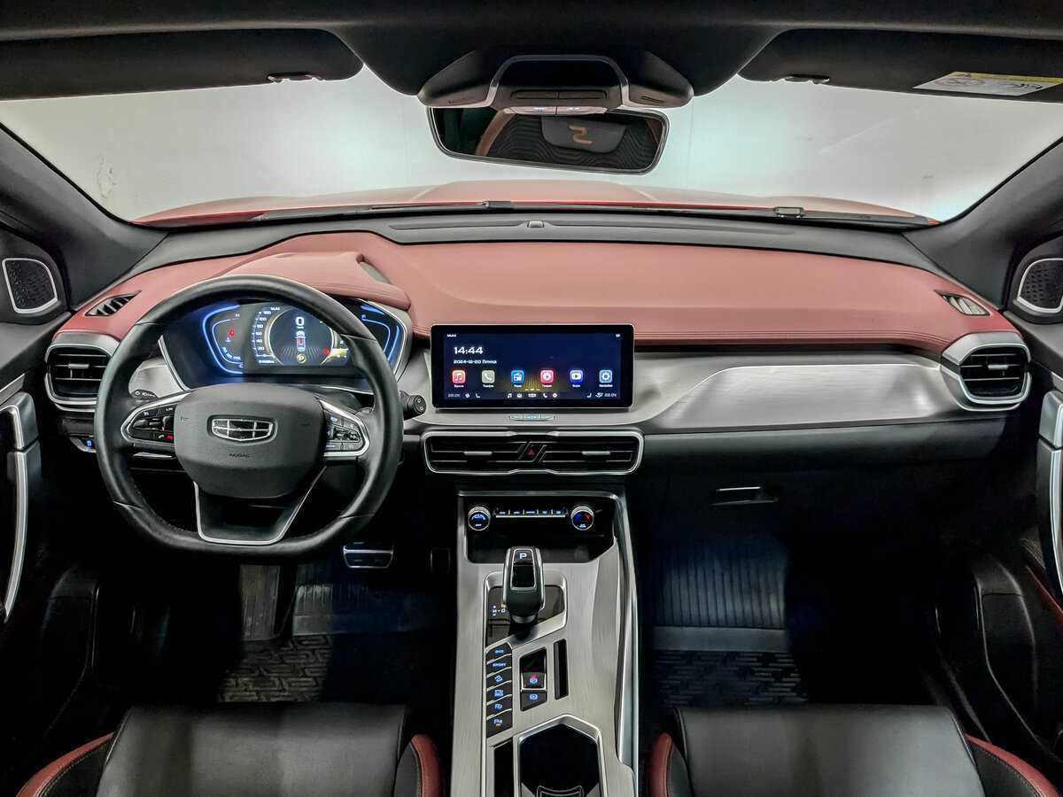 Geely Coolray 2022 года с пробегом. Фото: #13