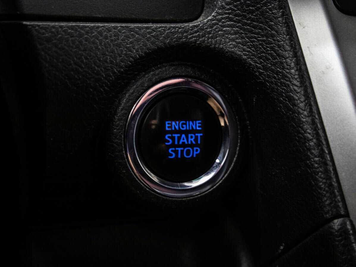 Toyota Camry 2017 года с пробегом. Фото: #15