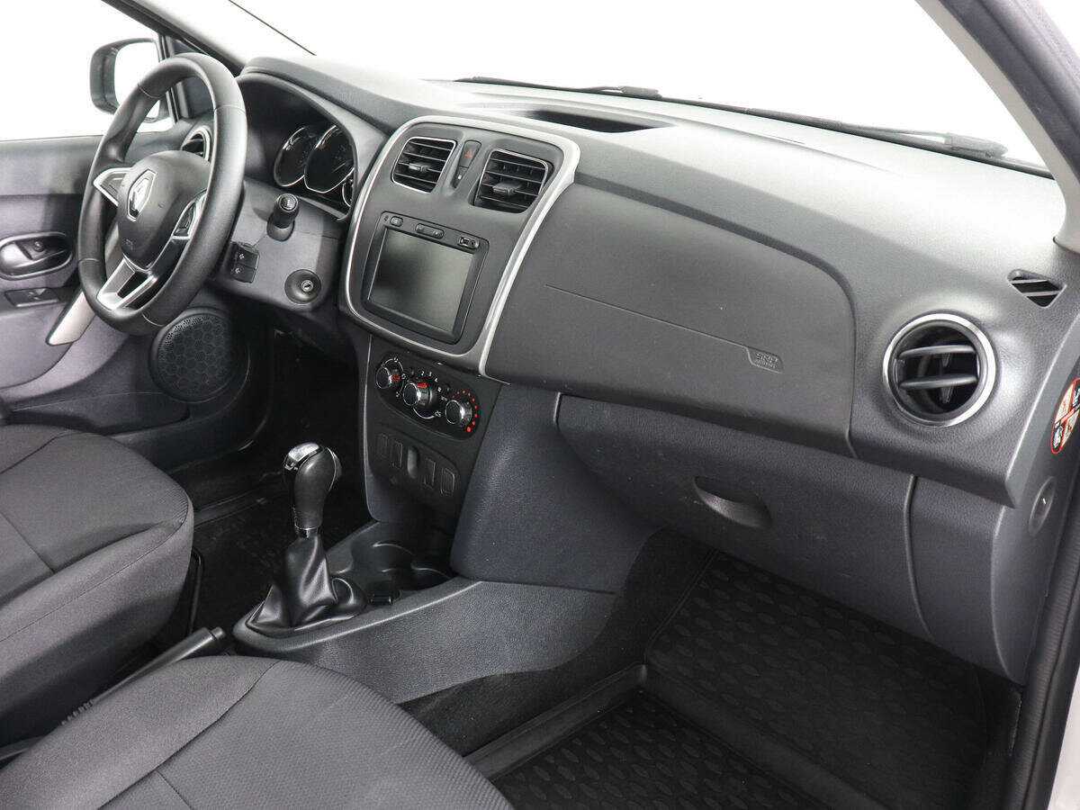 Renault Logan 2019 года с пробегом. Фото: #9